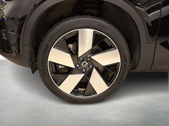 Volvo C40 9 of 15