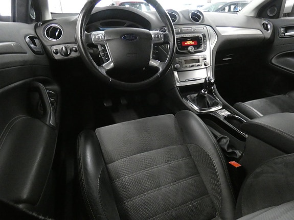 Ford Mondeo 7 of 17