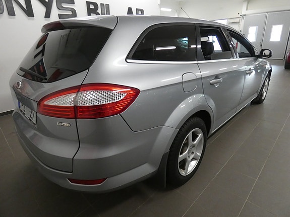 Ford Mondeo 5 of 17