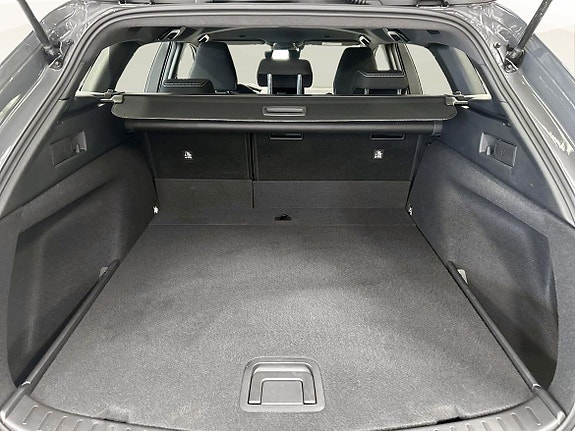 Toyota Corolla 12 of 18