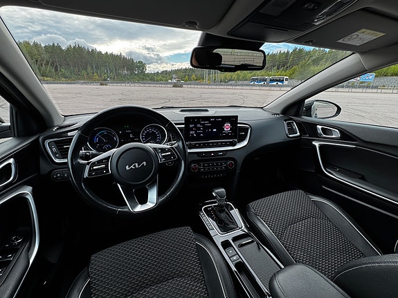 Kia Ceed 10 of 22