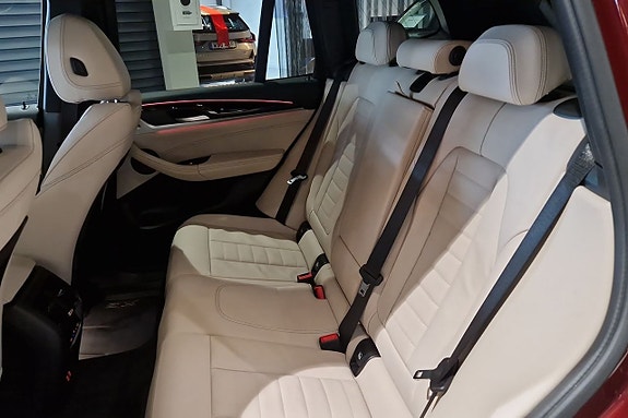 BMW X3 11 of 19