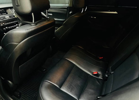 BMW 520d 4 of 4