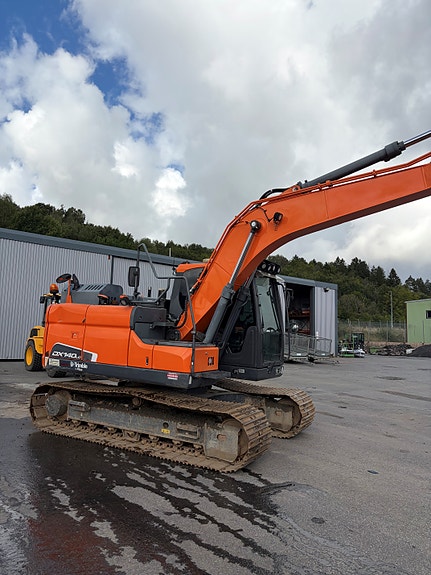 Doosan Doosan DX 140LC-5 2 of 5