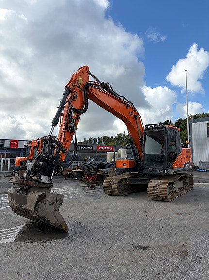 Doosan Doosan DX 140LC-5 3 of 5