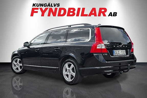 Volvo V70 3 of 8