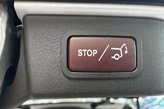 Mercedes-Benz V300 27 of 28