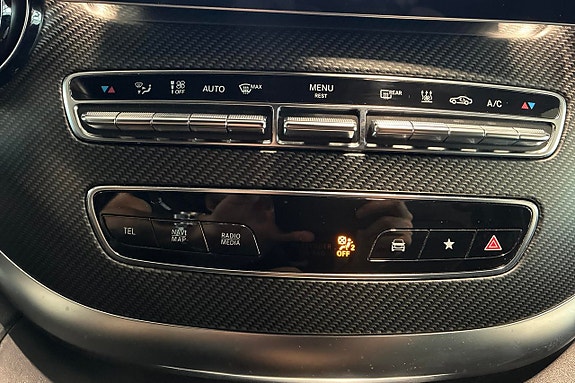 Mercedes-Benz V300 20 of 28