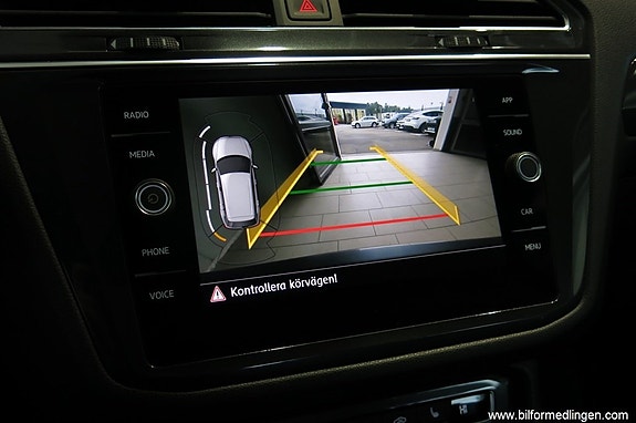 Volkswagen Tiguan Allspace 13 of 21