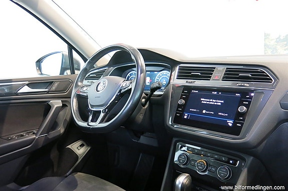 Volkswagen Tiguan Allspace 9 of 21