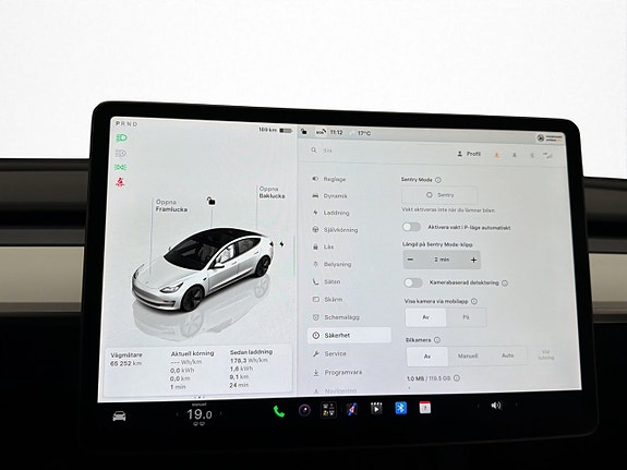 Tesla Model 3 25 of 30