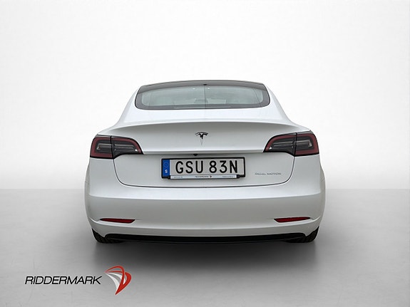 Tesla Model 3 8 of 30