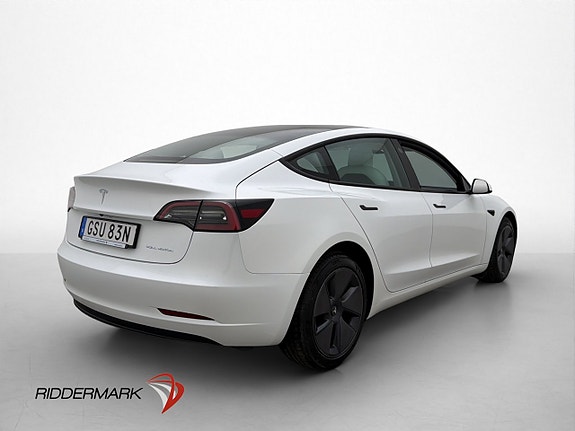 Tesla Model 3 9 of 30