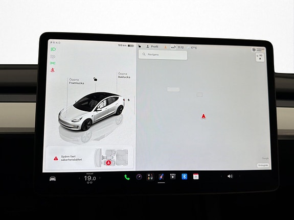 Tesla Model 3 20 of 30