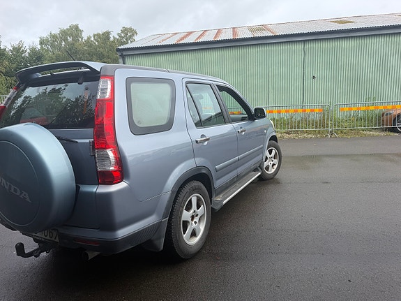 Honda CR-V 2 of 5