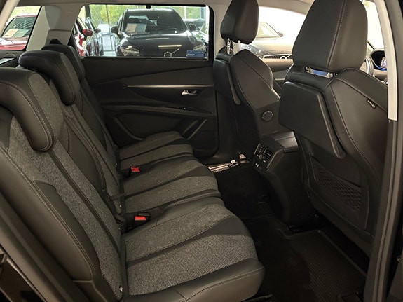 Peugeot 5008 18 of 20