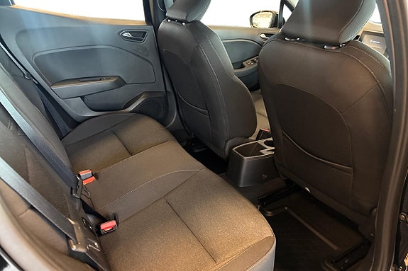 Renault Clio 9 of 19