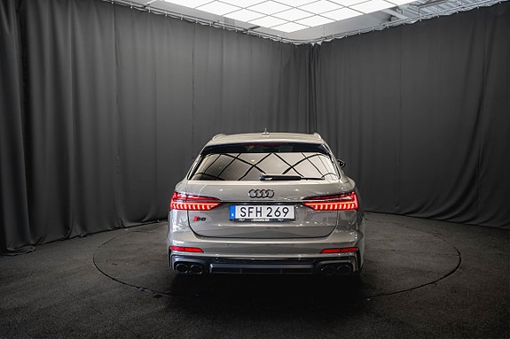 Audi S6 7 of 24