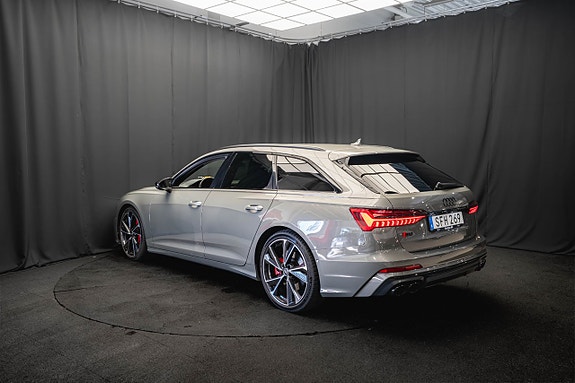 Audi S6 8 of 24