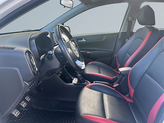 Kia Picanto 7 of 18
