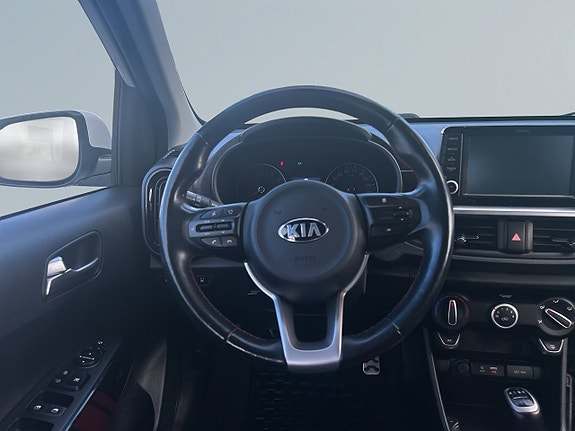 Kia Picanto 9 of 18