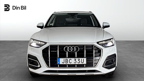 Audi Q5 4 of 12