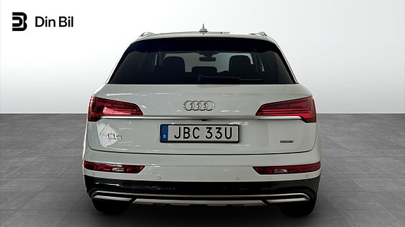 Audi Q5 5 of 12