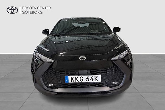 Toyota C-HR 6 of 11