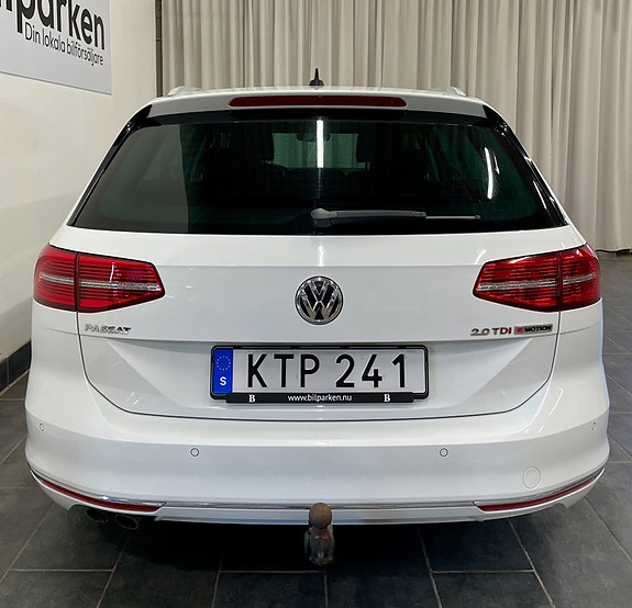 Volkswagen Passat 23 of 23