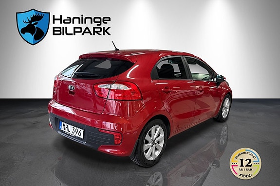 Kia Rio 7 of 29
