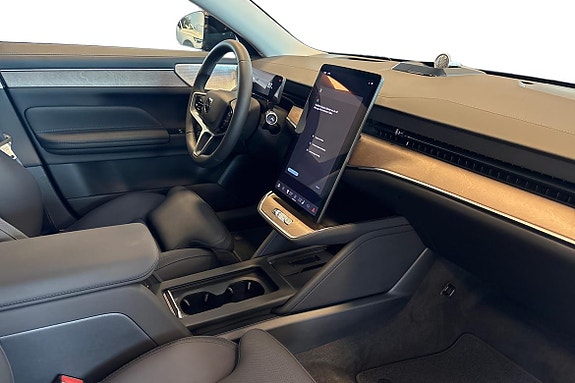 Volvo ES90 7 of 22