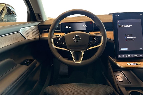 Volvo ES90 11 of 22