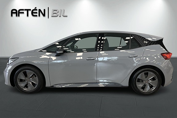 Cupra Born 6 of 22