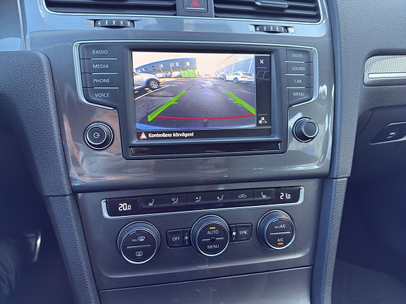 Volkswagen Golf Alltrack 18 of 20