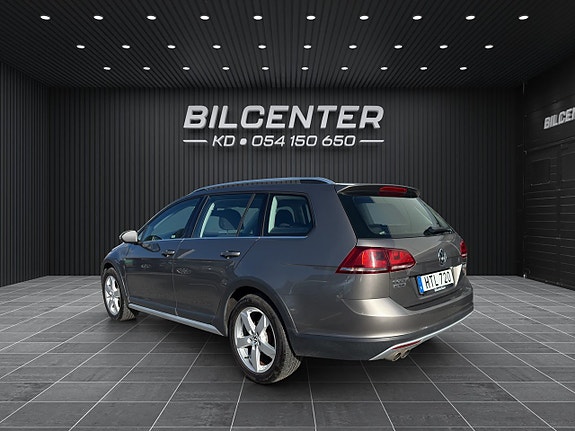 Volkswagen Golf Alltrack 6 of 20
