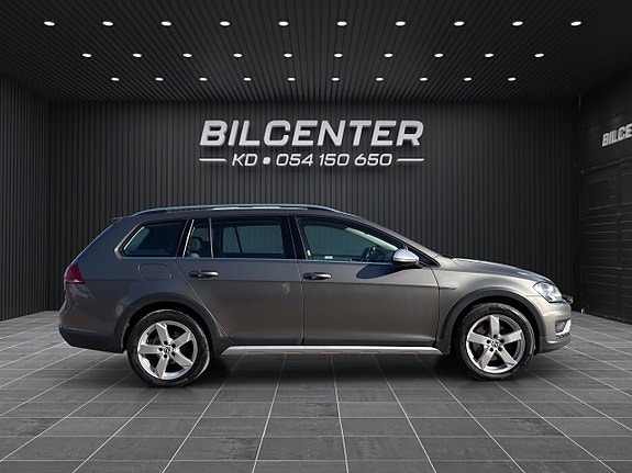Volkswagen Golf Alltrack 5 of 20