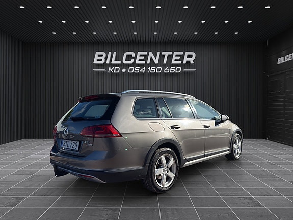 Volkswagen Golf Alltrack 7 of 20