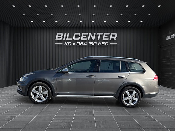 Volkswagen Golf Alltrack 4 of 20