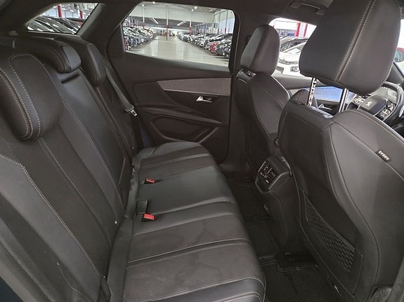 Peugeot 3008 5 of 10