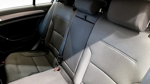 Volkswagen Golf I 11 of 12
