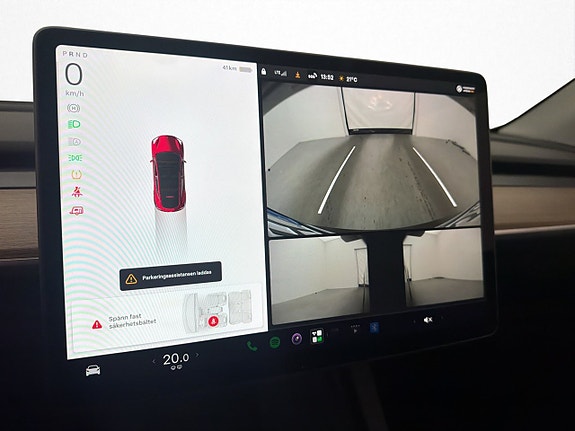 Tesla Model Y 15 of 30