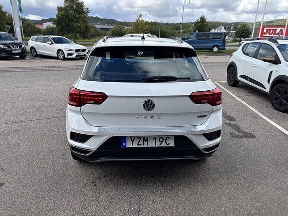Volkswagen T-Roc 5 of 14