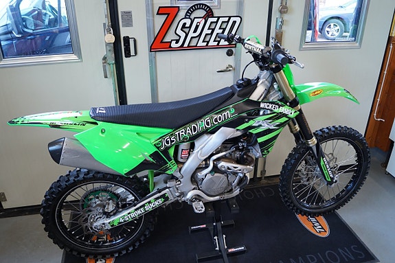 Kawasaki KXF 250 7 of 8