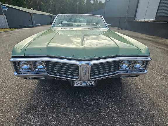 Buick Electra 225 3 of 19