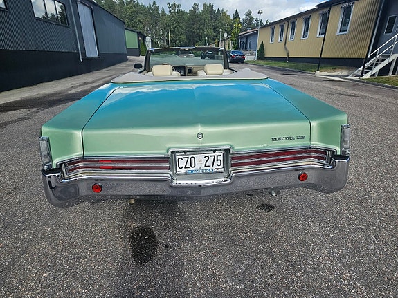 Buick Electra 225 8 of 19