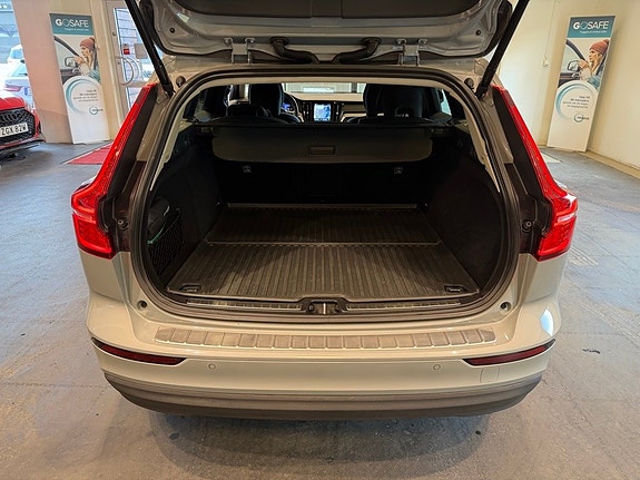 Volvo V60 25 of 27