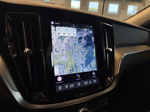 Volvo V60 13 of 27