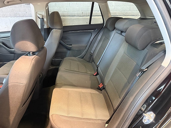 Volkswagen Golf I 13 of 13