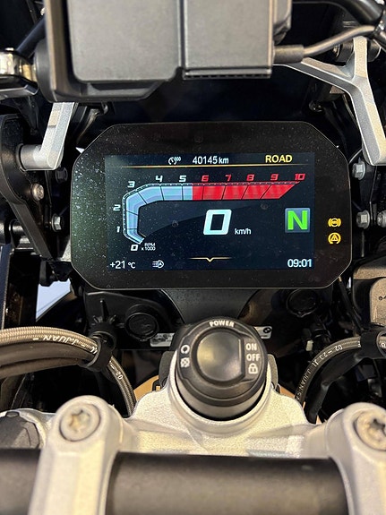 BMW R 1250 GS 17 of 19