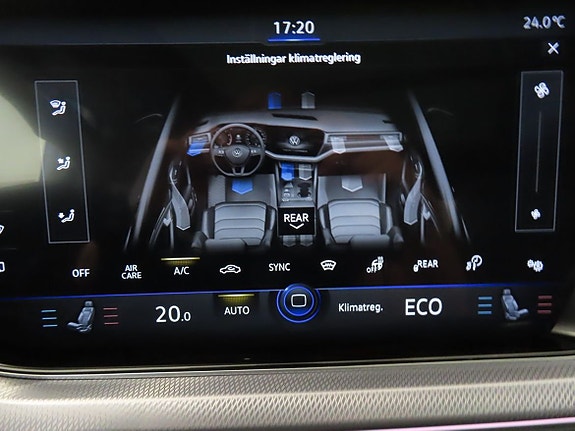 Volkswagen Touareg 26 of 27